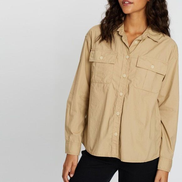 Khaki GAP Relaxed Long Sleeve Button-Front Collared Shirt (NWT) - Picture 1 of 6